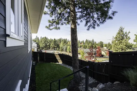 62676 NW Mehama Court Bend OR 97703