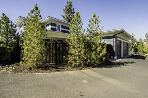 62676 NW Mehama Court Bend OR 97703