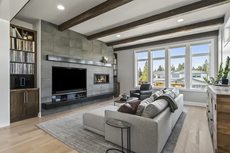 62676 NW Mehama Court Bend OR 97703