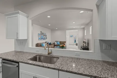 2565 NW Teak Place Redmond OR 97756