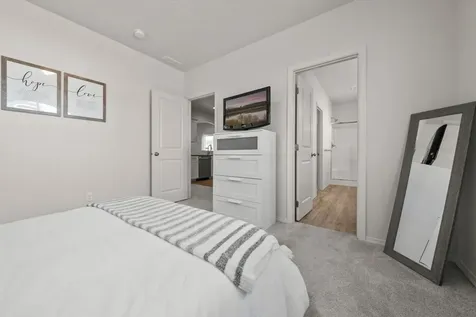 2565 NW Teak Place Redmond OR 97756