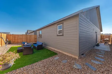 2565 NW Teak Place Redmond OR 97756