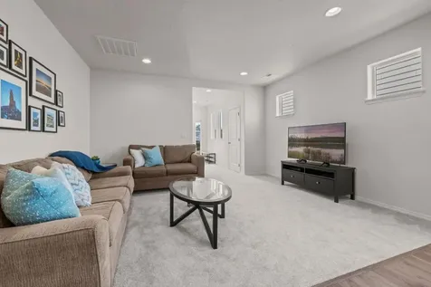 2565 NW Teak Place Redmond OR 97756
