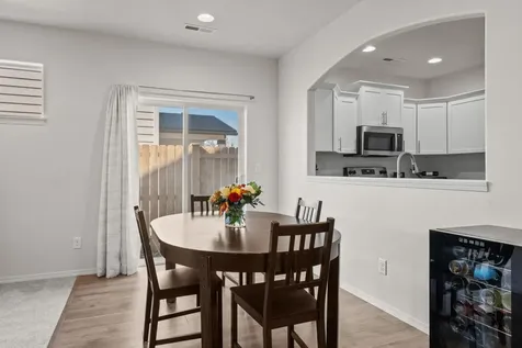 2565 NW Teak Place Redmond OR 97756