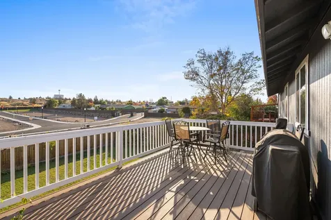 181 SE Tracie Street Madras OR 97741