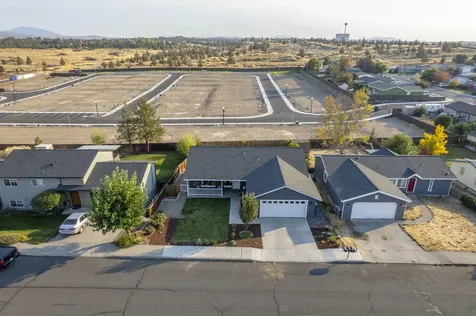 181 SE Tracie Street Madras OR 97741
