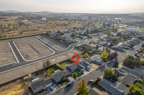 181 SE Tracie Street Madras OR 97741