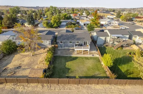 181 SE Tracie Street Madras OR 97741