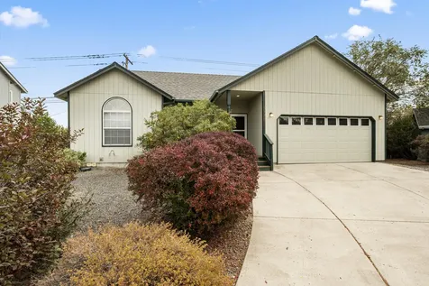 3320 NE Cruise Loop Bend OR 97701
