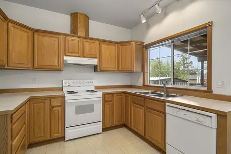 3320 NE Cruise Loop Bend OR 97701