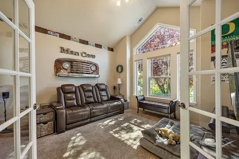 522 Ridgeway Circle Central Point OR 97502