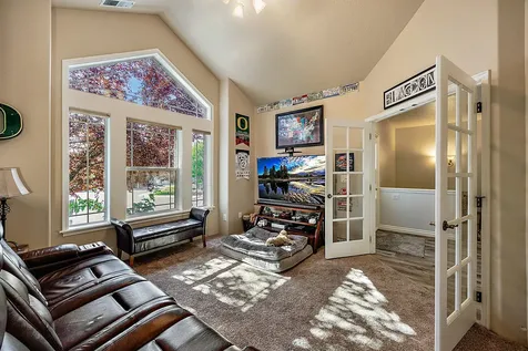522 Ridgeway Circle Central Point OR 97502