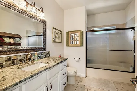 522 Ridgeway Circle Central Point OR 97502