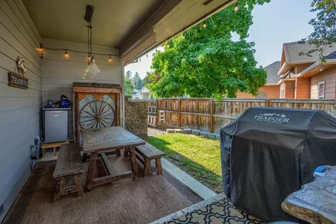 522 Ridgeway Circle Central Point OR 97502