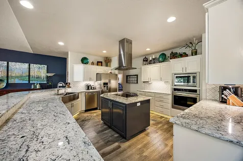 522 Ridgeway Circle Central Point OR 97502