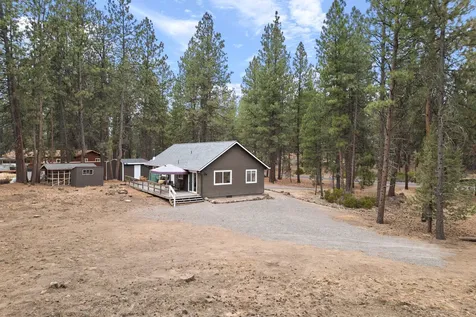 18979 Obsidian Road Bend OR 97702