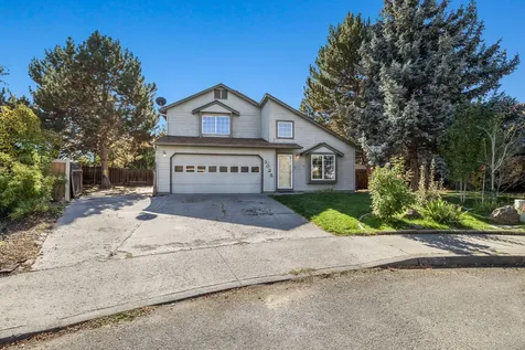 3025 NE Raleigh Court Bend OR 97701