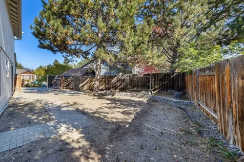 3025 NE Raleigh Court Bend OR 97701