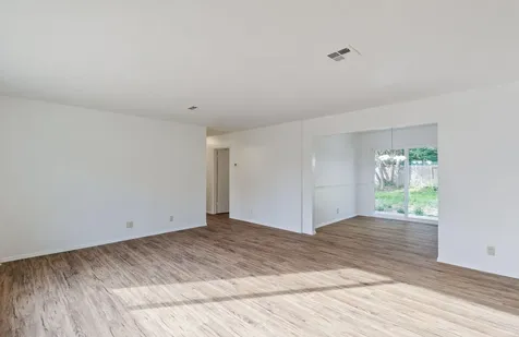 1320 SE Elm Lane Grants Pass OR 97526