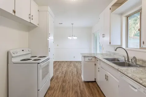 1320 SE Elm Lane Grants Pass OR 97526