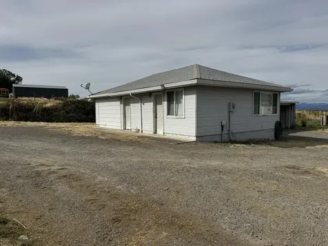 2977 Coker Butte Road Medford OR 97504