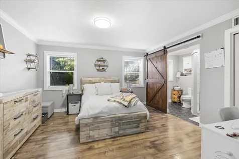 2136 Hillcrest Road Medford OR 97504