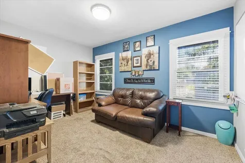 2136 Hillcrest Road Medford OR 97504
