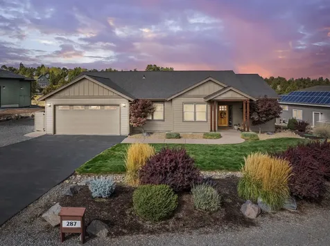 287 Highland Meadow Loop Redmond OR 97756