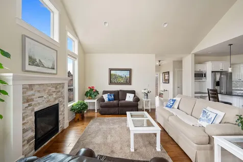 287 Highland Meadow Loop Redmond OR 97756