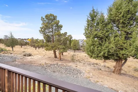 287 Highland Meadow Loop Redmond OR 97756