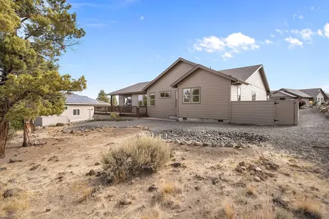 287 Highland Meadow Loop Redmond OR 97756