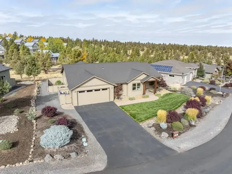 287 Highland Meadow Loop Redmond OR 97756