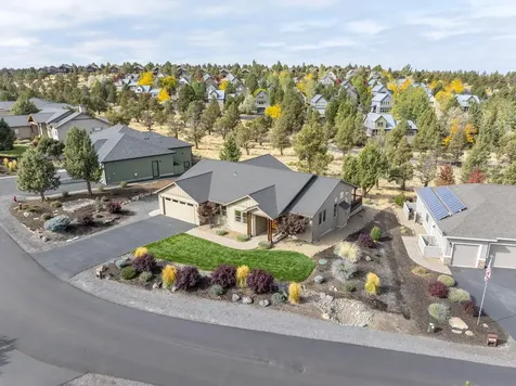 287 Highland Meadow Loop Redmond OR 97756