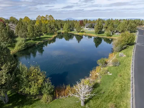 287 Highland Meadow Loop Redmond OR 97756