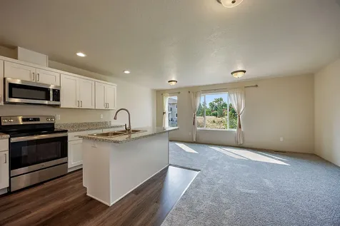 265 Dano Drive Phoenix OR 97535