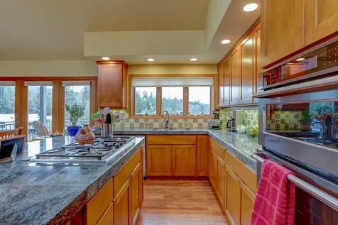 63287 Cherokee Lane Bend OR 97703