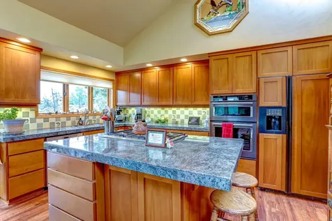 63287 Cherokee Lane Bend OR 97703