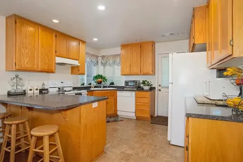 1352 Ivan Lane Central Point OR 97502