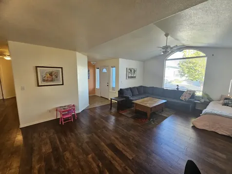 1352 Ivan Lane Central Point OR 97502