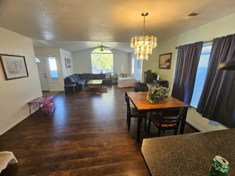 1352 Ivan Lane Central Point OR 97502