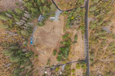 4795 W Griffin Creek Road Medford OR 97501