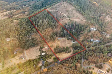 4795 W Griffin Creek Road Medford OR 97501