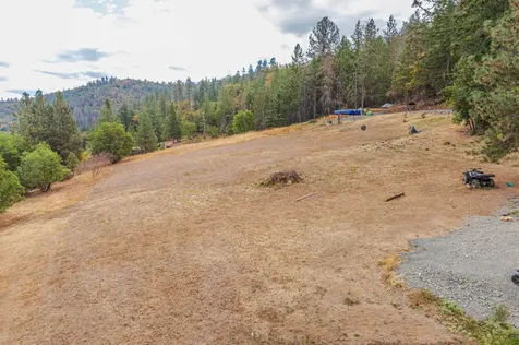 4795 W Griffin Creek Road Medford OR 97501