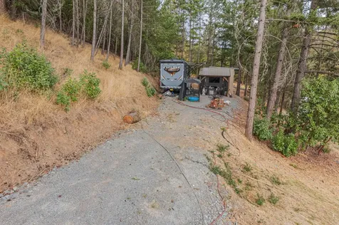 4795 W Griffin Creek Road Medford OR 97501