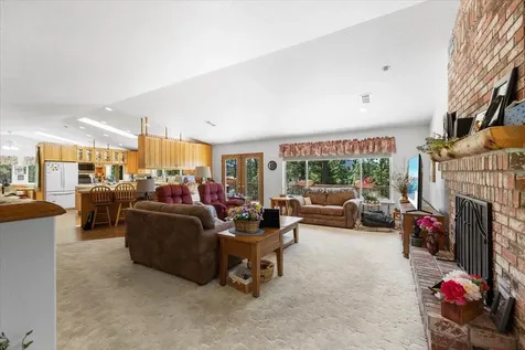 222 Guth Road Grants Pass OR 97526