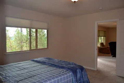 222 Guth Road Grants Pass OR 97526