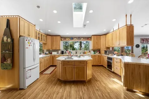 222 Guth Road Grants Pass OR 97526