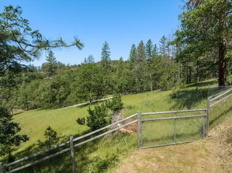 222 Guth Road Grants Pass OR 97526