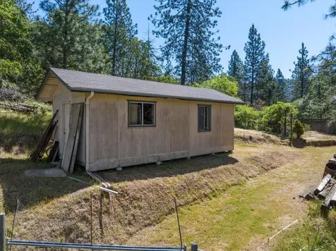 222 Guth Road Grants Pass OR 97526