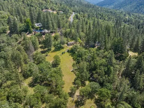 222 Guth Road Grants Pass OR 97526